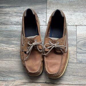 Men's Brown Leather Boat Shoes - Classic Lace-Up Comfort